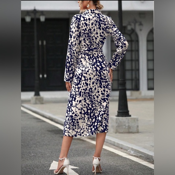 New Elegant Navy and Cream Print Maxi Dress XL - Picture 5 of 7